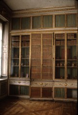 Deborah Turbeville, Marie Antoinette&rsquo;s Library, from &ldquo;Unseen Versailles&rdquo;, 1980