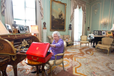 Harry Benson, Queen Elizabeth, Buckingham Palace, London, 2014