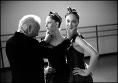 Arthur Elgort, George Balanchine with The Roy Sisters, New York City Ballet, 1979