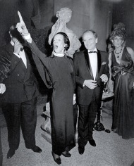 Ron Galella, Diana Vreeland and Pierre Cardin attend The Metropolitan Museum's Costume Institute Gala Exhibition of "La Belle Epoque", 1982