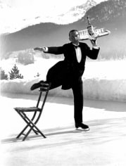 Alfred Eisenstaedt,  Ice Skating Waiter, St. Moritz, 1932
