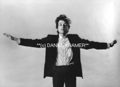 Daniel Kramer, Bob Dylan with Arms Outstretched, New York, 1965