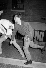 Ron Galella Sean Penn throwing a punch at photographer Vinnie Zuffante, New York, 1986