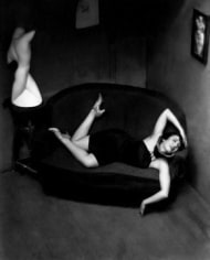 Andr&eacute; Kert&eacute;sz, Satiric Dancer, 1926