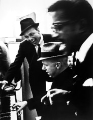 Phil Stern, Frank Sinatra with Sammy Davis Jr. and Van Hussen