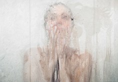 Alyssa Monks, It's All Under Control, 2021, oil on linen, 62 x 90 inches