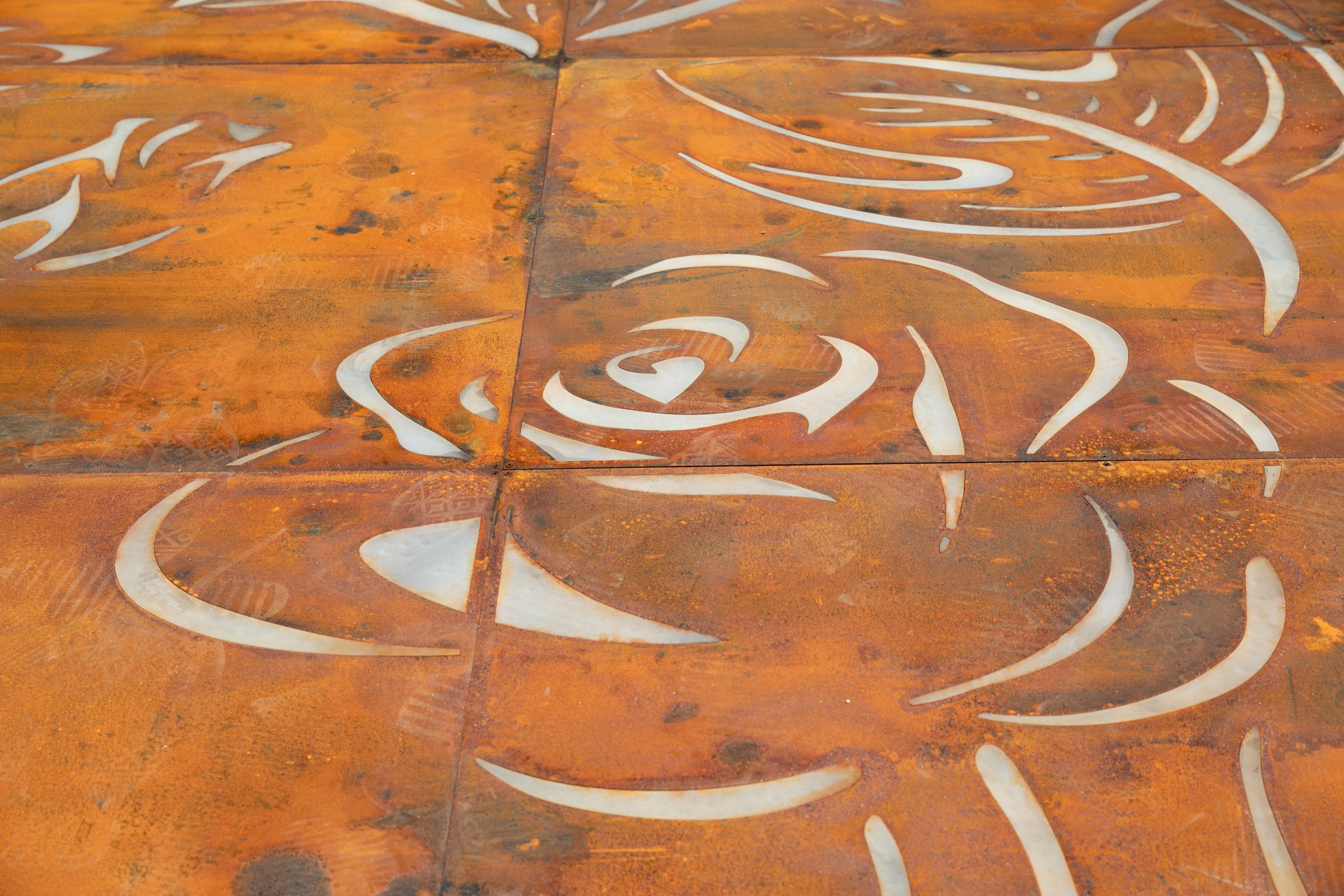 Detail of Phung Huynh, Sobrevivir, 2021, Corten steel and LED Lights, permanent installation at LAC + USC Medical Center, Los Angeles, CA. Photo by Steven Lam / Courtesy of L.A. County Department of Arts and Culture.