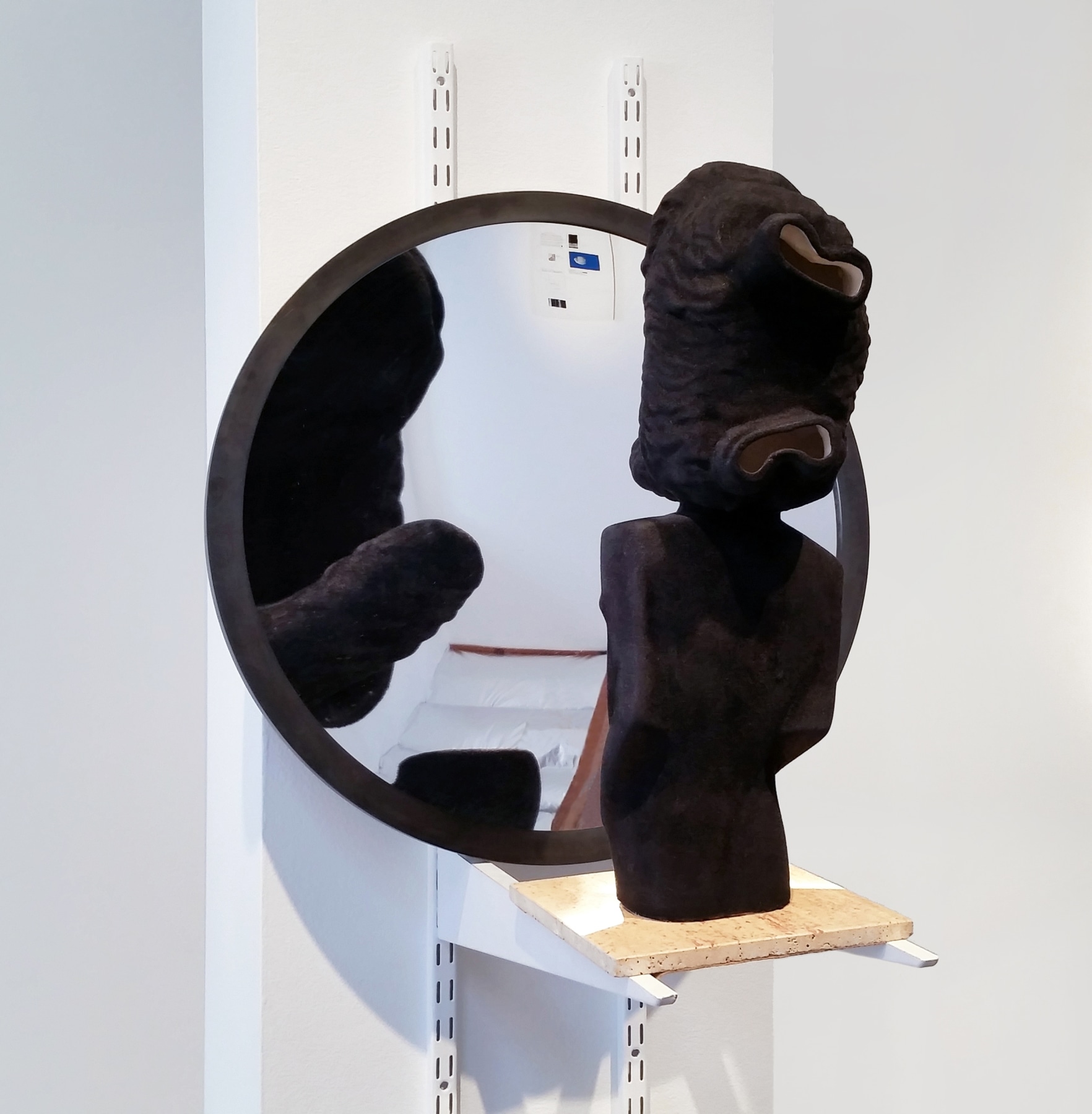 Valerie Blass La M&eacute;prise, 2015