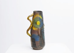 Roger Herman's ceramic vase front view