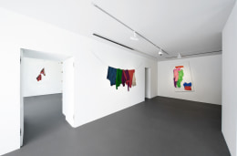Installation view: Stephen Posen,&nbsp;Threads:&nbsp;Paintings from the 1960s and &#039;70s, Vito Schnabel Gallery, St. Moritz