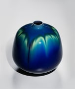 Globular vase with raised neck and covered in &ldquo;dripping&rdquo; infused blue and yellow kutani glazes, ca. 1997