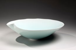 Cho&nbsp;(Omen); Porcelain low bowl with pinched rim, 2010