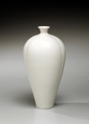 Ito, Hidehito, Ito Hidehito, white porcelain, porcelain, Japanese, ceramics, 2012, contemporary, Japanese ceramics, contemporary ceramics, vase