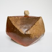 A brown Bizen multi-faceted water jar with filed surface, triangular mouth and base, and a triangular wooden lid with ceramic knob&nbsp;, Early 1990s