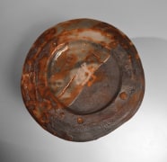 Suzuki Osamu (Kura) (b. 1934), Mino ware, Gray Shino (nezumi-shino) irregularly-lobed waterjar with ceramic and lacquer lids