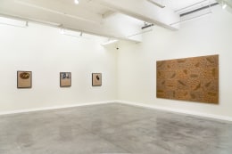 Installation view of The Stillness of Water by Kim Tschang-Yeul at Tina Kim Gallery, 9 Sep - 16 Oct 2021.&nbsp;Image courtesy of the artist&rsquo;s estate and Tina Kim Gallery. Photo &copy; Hyunjung Rhee