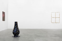Tania P&eacute;rez C&oacute;rdova, Short Sight Box, Installation View