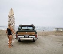 Jeanette Getting Ready, from the series Sirens, 2008, pigment print