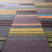 close up detail of the kia sar