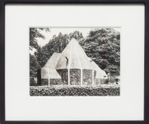 Gordon Matta-Clark, Sliced Brick Building, 1977