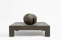 Pierre Sz&eacute;kely's &quot;Espace &eacute;tabli&quot; sculpture, full straight view with ball turned diagonally