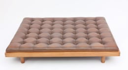 Pierre Chapo's &quot;L01L Godot&quot; daybed straight view from above