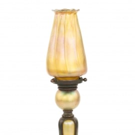 &quot;Cats Paw&quot; Candlestick