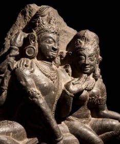 Uma Mahesvara Eastern India Black stone c. 9th Century 16 in.