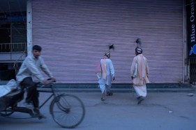 Sarah Singh EARLY MORNING BAZAAR, PUNJAB 2006 Photographic print on hahnemuhle satin rag paper 11 x 17 in.