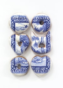 Jae Yong Kim, Tiger and a Donut