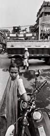 Raghu Rai Traffic Constable and Horse Bagghie, Kolkata Edition of 10 2004 Digital scan of photographic negative on archival paper 54 x 20 in.