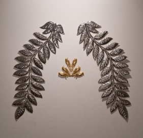 Adeela Suleman Untitled 7 2011 Stainless steel and gold plate 40 x 45 in. (Ed. of 3) Photo: Goswin Schwendinger