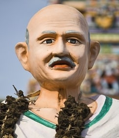 Vivek Vilasini VERNACULAR CHANTS II Comprised of nine photographs (one full edition) Edition of 5 + 1AP 2007 Archival print on hahnemuhle photo rag fine art paper 37.5 x 33 in.