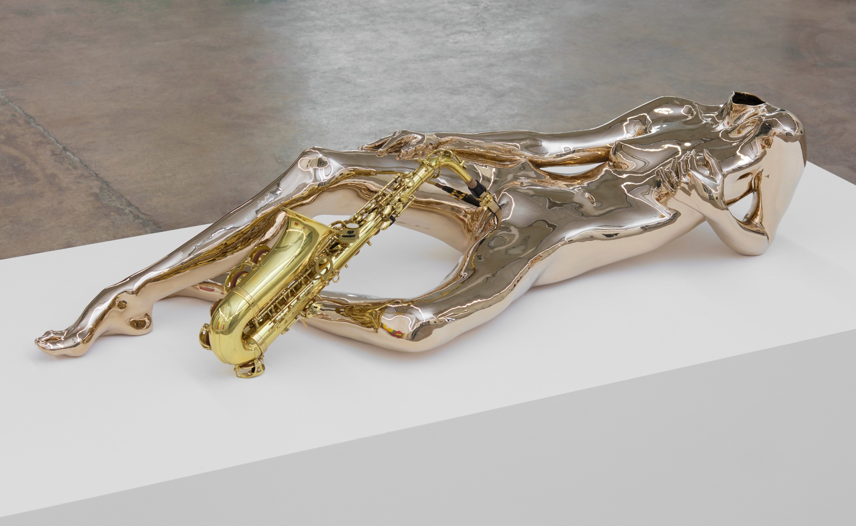 Isabelle Albuquerque Orgy For 10 People In One Body Leda and the Swan 2019 Bronze Sculpture Nicodim Gallery Los Angeles