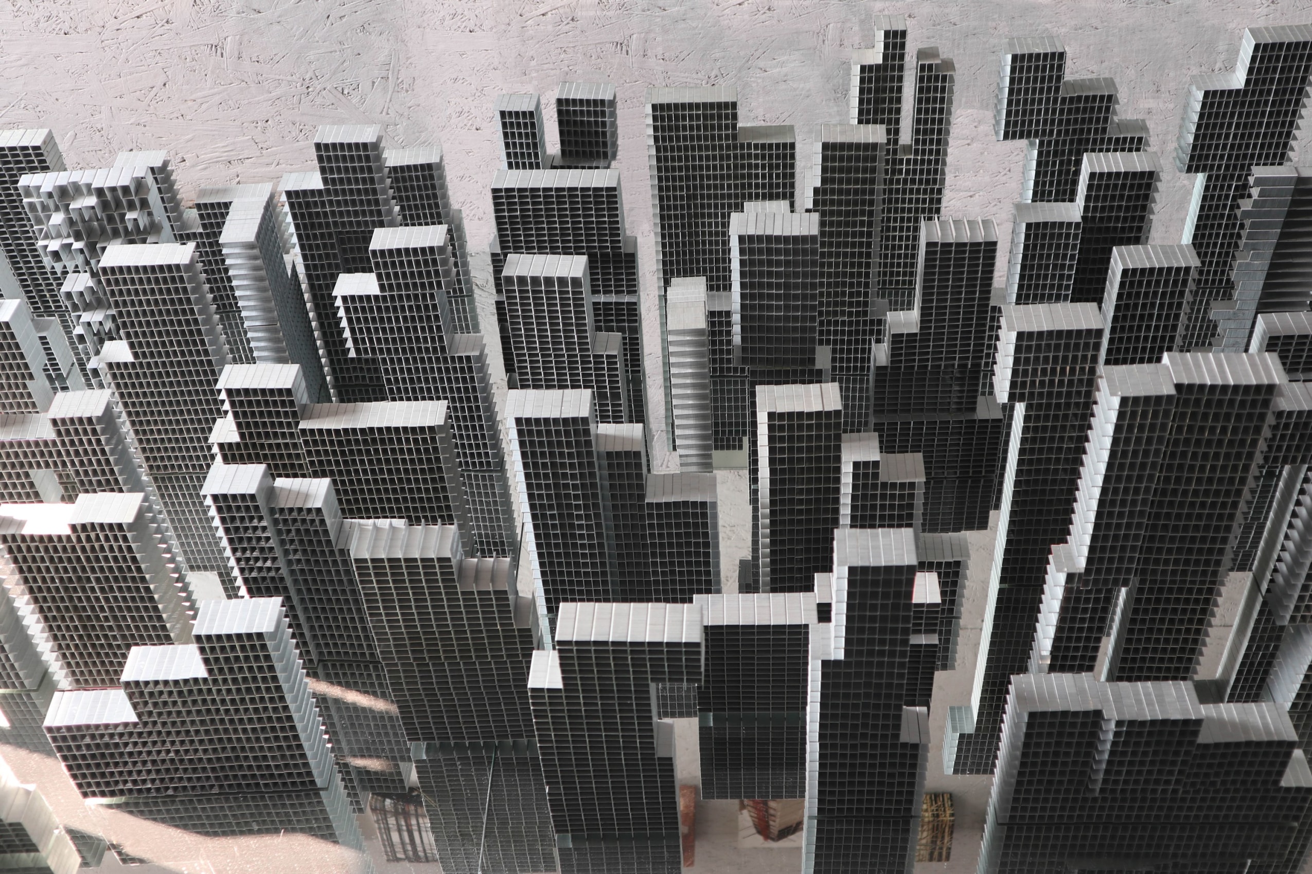 Pooja Iranna, PERMASIVE EXPANSION,&nbsp;2016-2019,&nbsp;Staple pins and mirror installation,&nbsp;Display variable