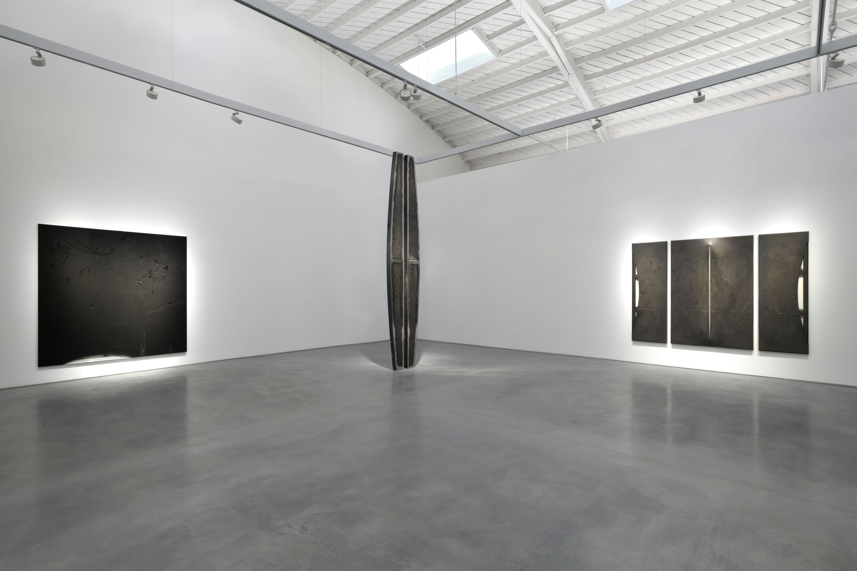 Reginald Sylvester II - Exhibitions - Roberts Projects LA