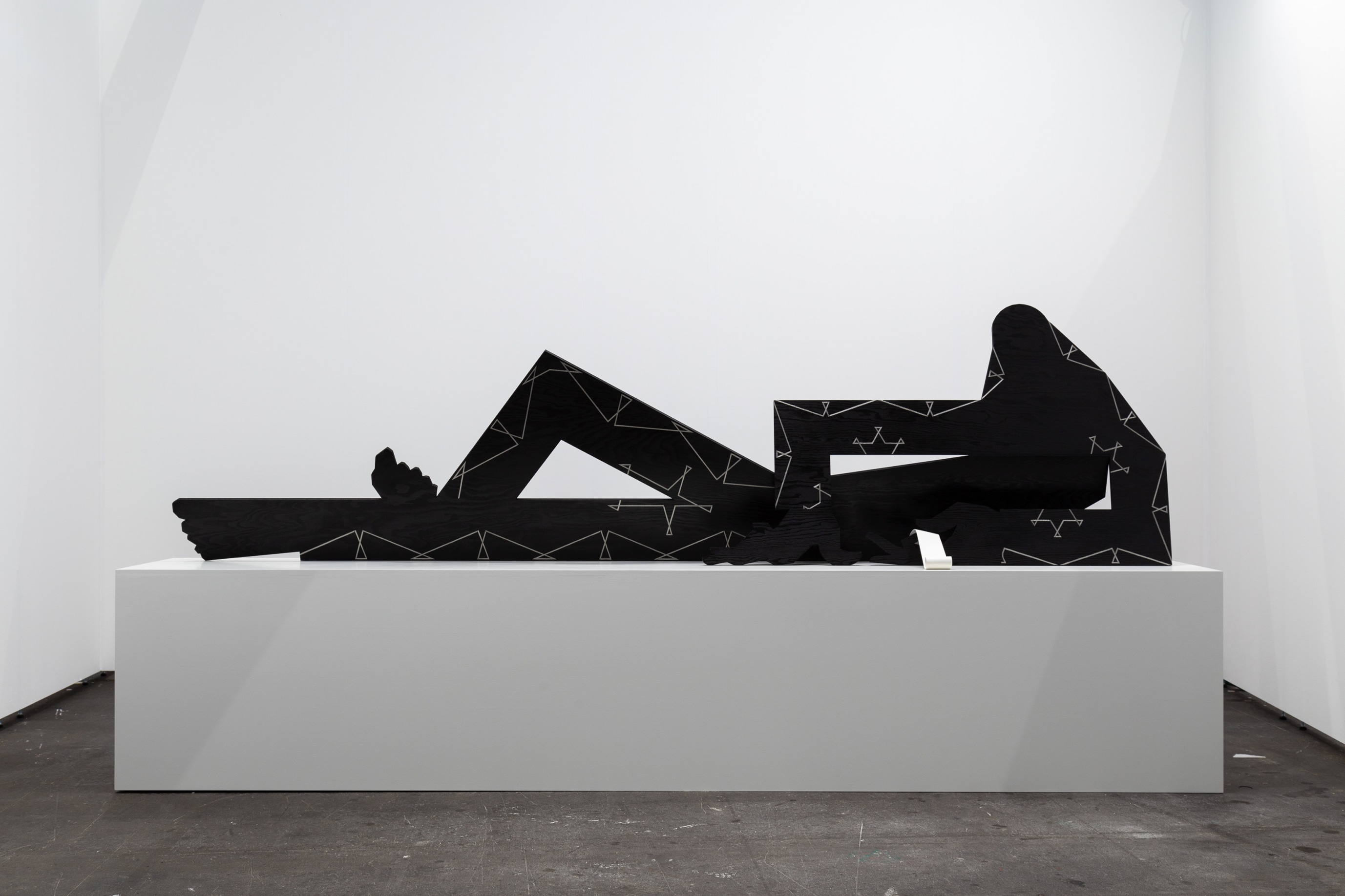 Nooshin Askari, Hilya, 2023, stained and oiled plywood, painted veneer, inlaid tin coated copper wire, 76 x 290 x 20 cm, courtesy Cibri&aacute;n and the artist