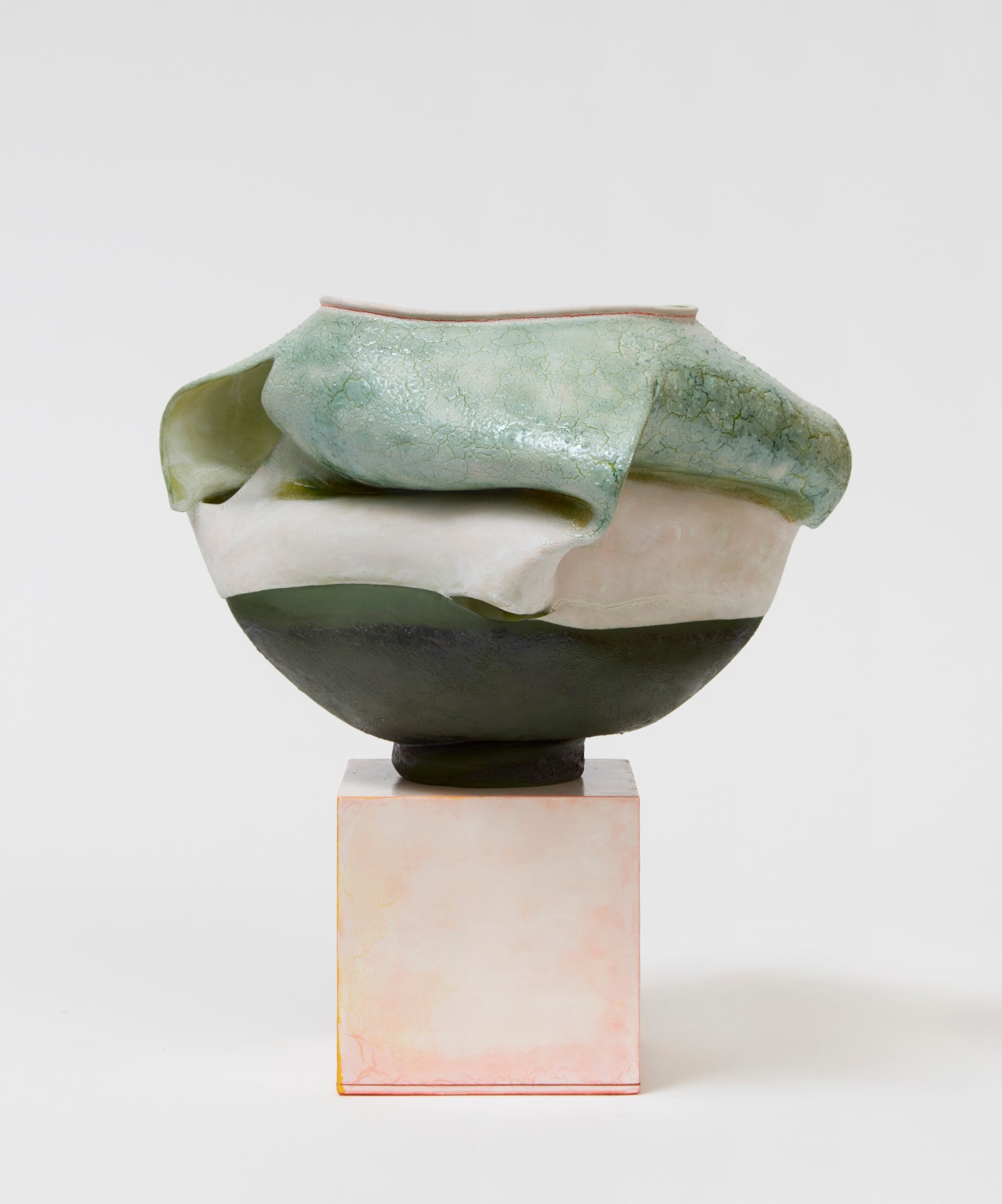 Image of a Kathy Butterly ceramic piece.