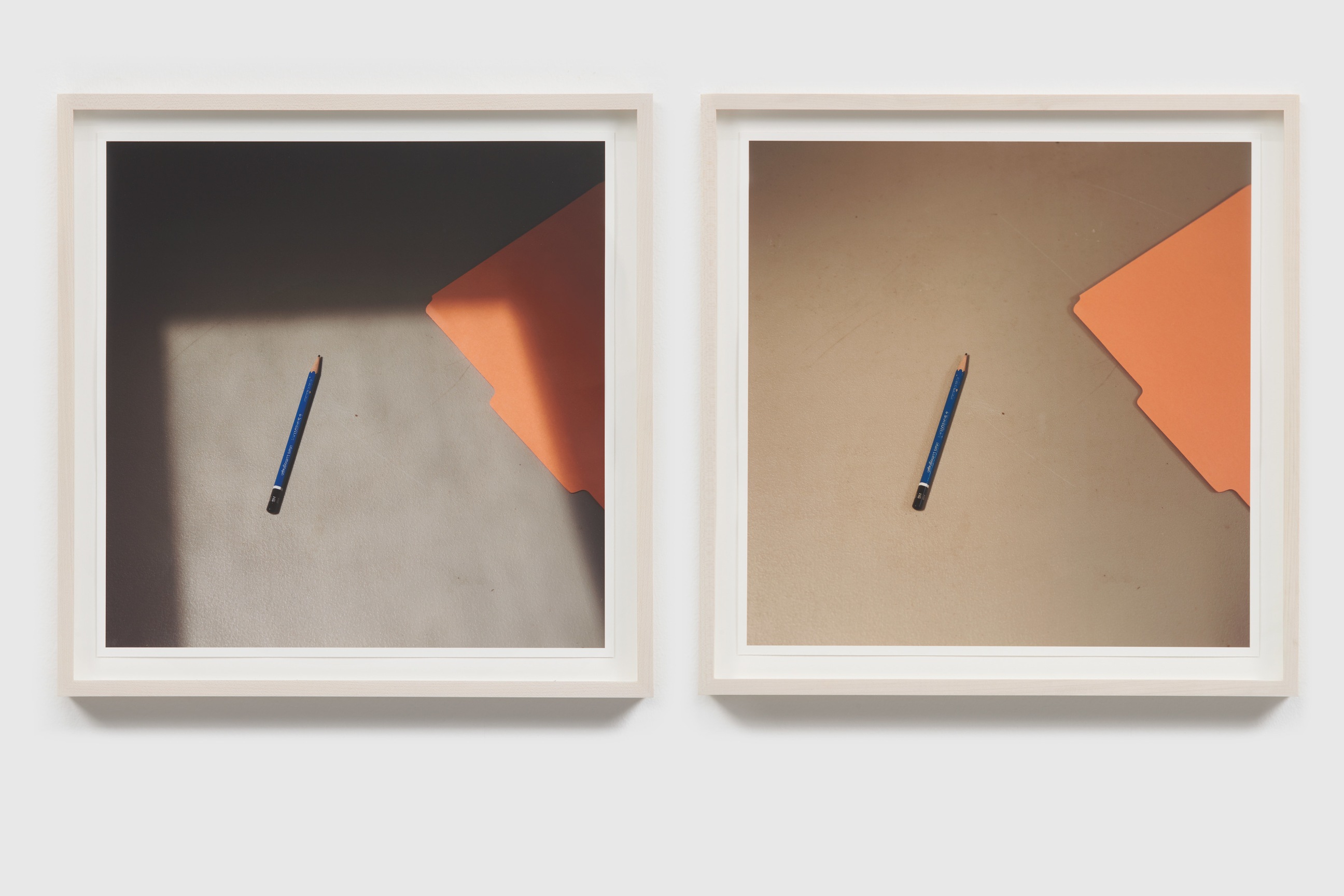 Image of SPENCER FINCH's Passing Cloud (studio table), 2018