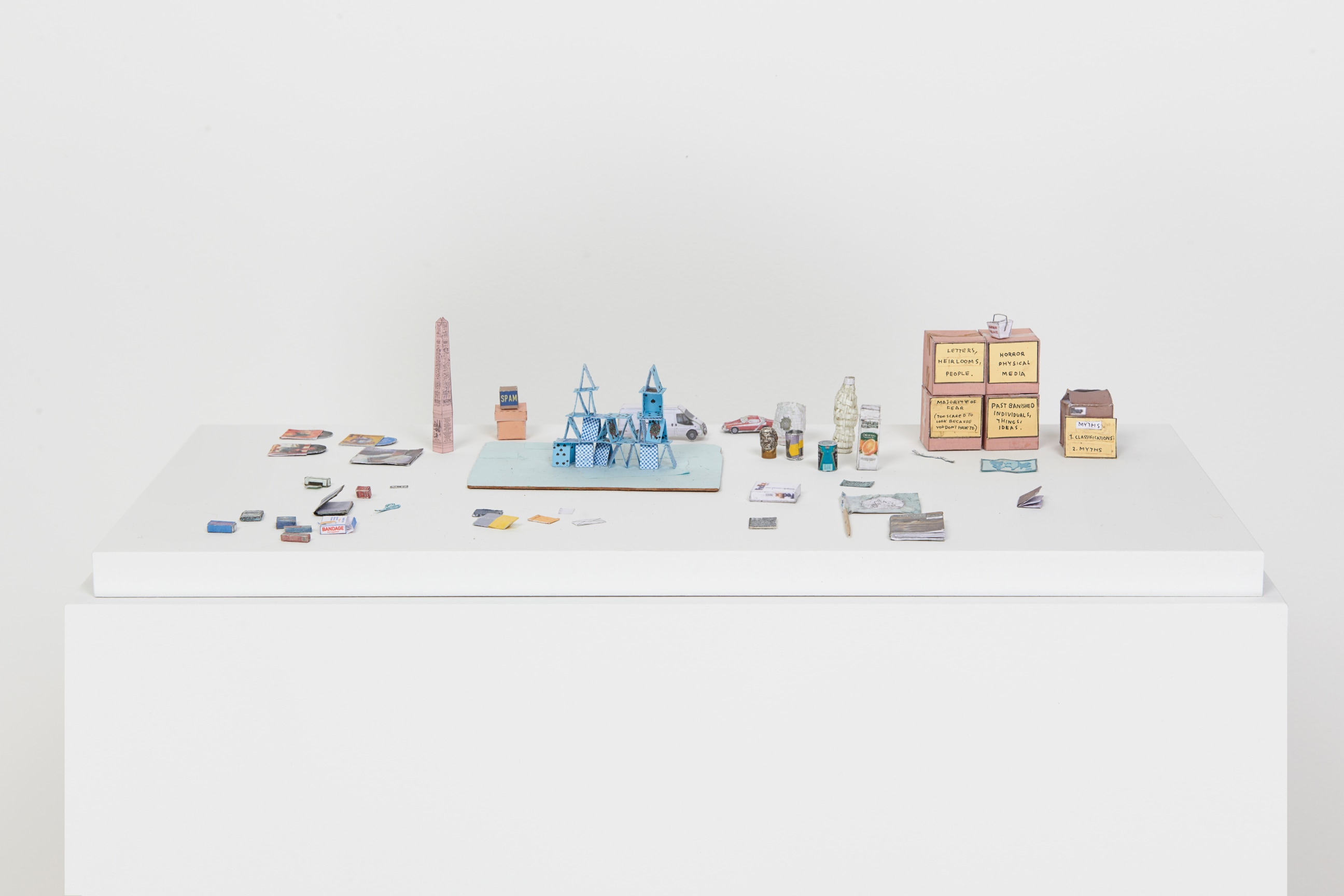 Image of SIMON EVANS &trade;'s  Joan Didion Estate Sale, 2023