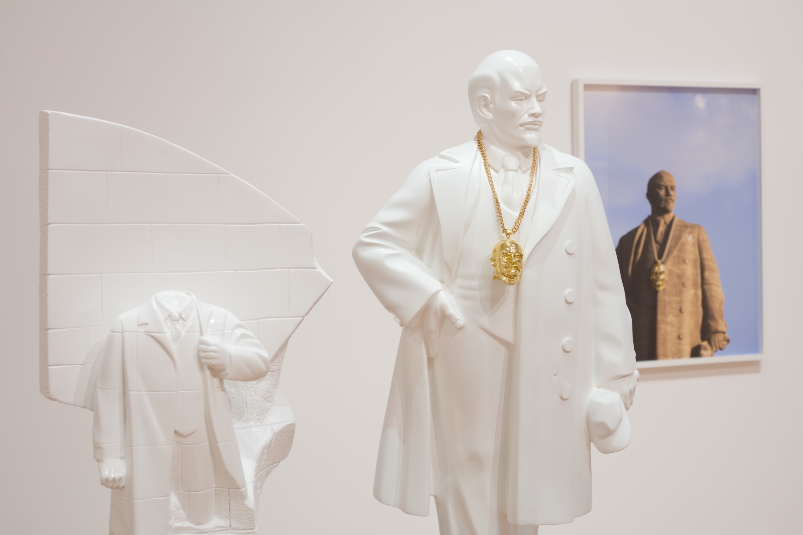 image of THE PROPELLER GROUP's Monumental Bling: Lenin East Berlin on Lenin Volgograd [1:25 scale], 2013