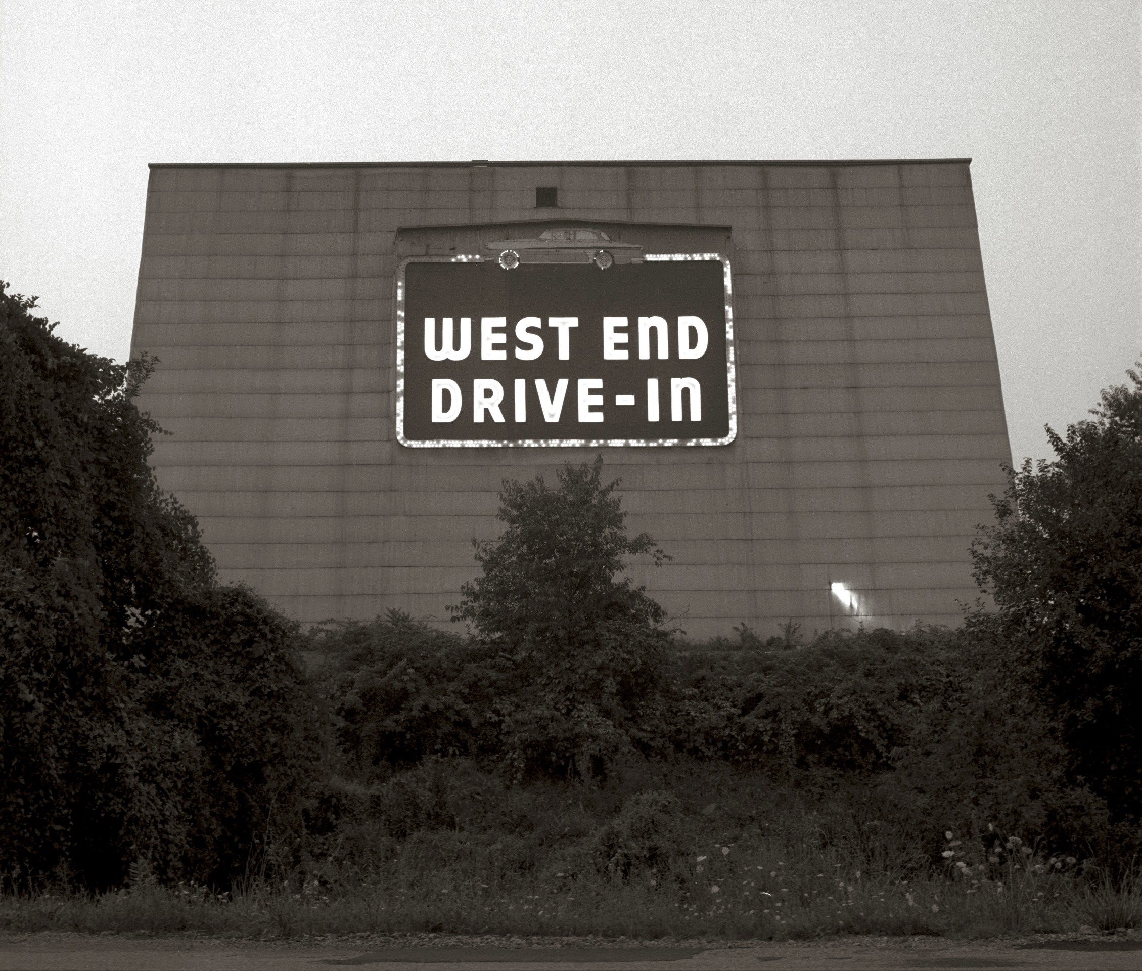 West End Drive-in Theater, Allentown, Pennsylvania, 1973