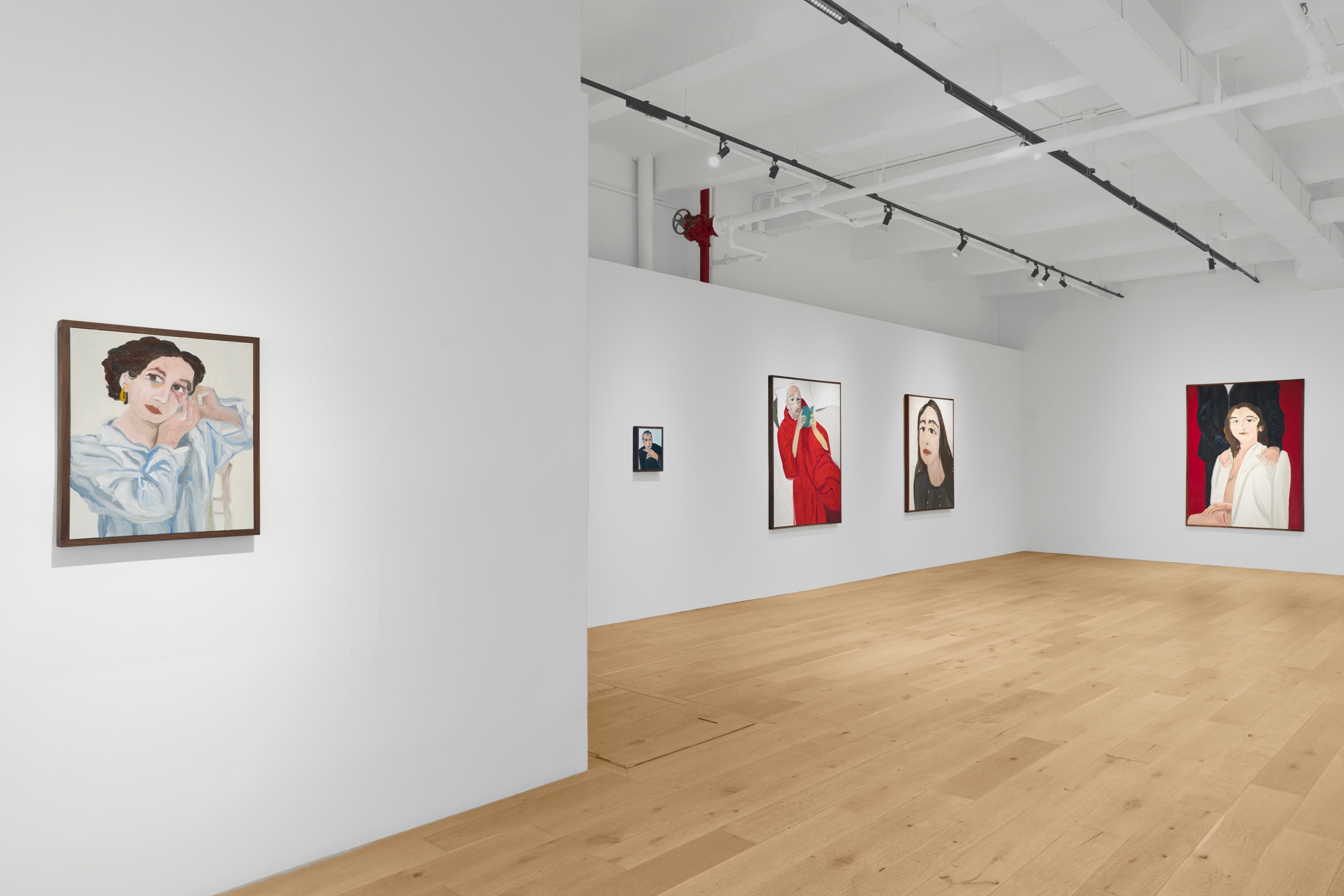 Installation view of &ldquo;Phoebe Derlee: Echoes,&rdquo; Venus Over Manhattan, New York, 2024.