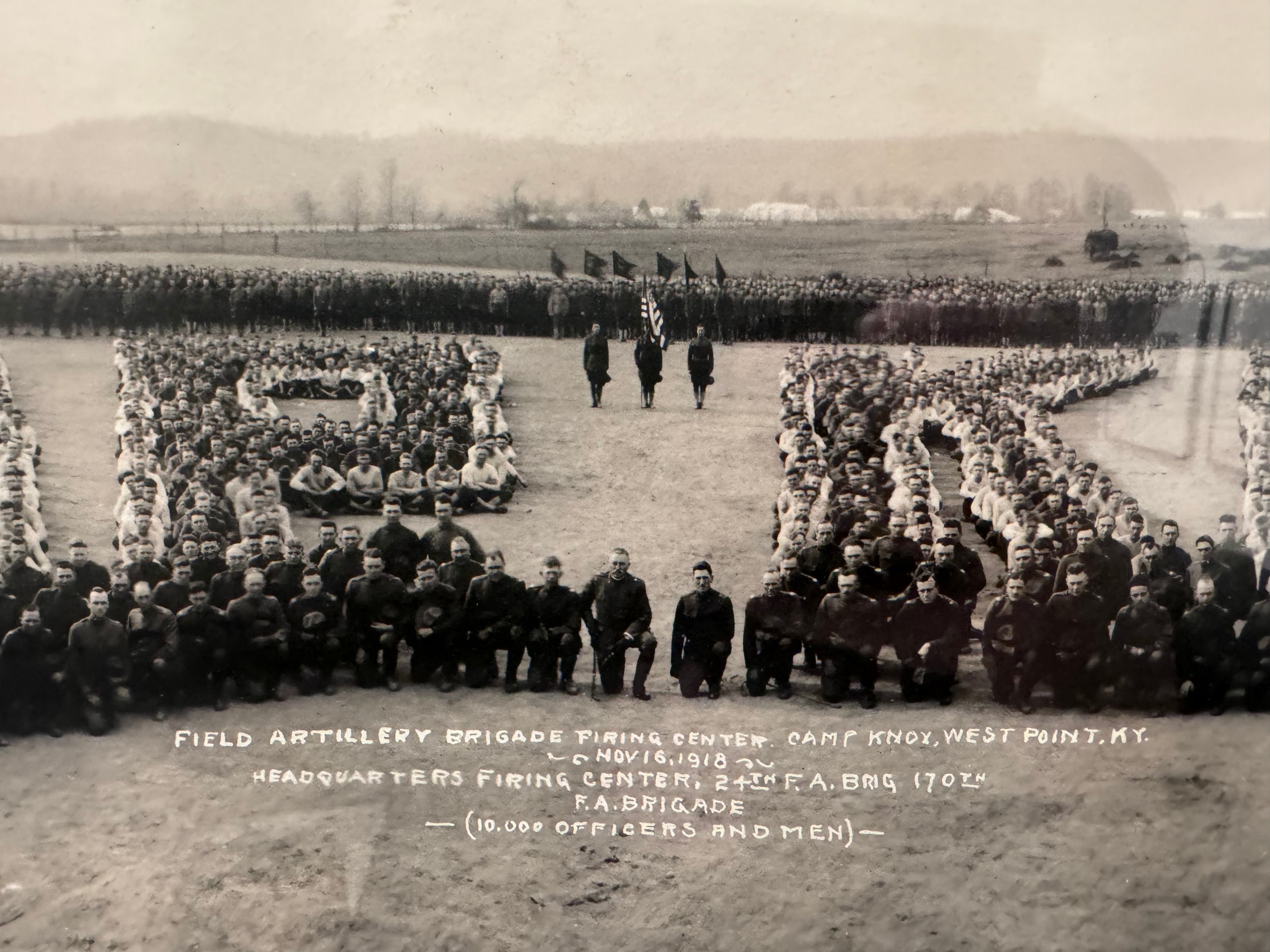 FIELD ARTILLERY BRIGADE FIRING CENTER, CAMP KNOX, WEST POINT, KY &ndash; 10,000 OFFICERS AND MEN BY SIMES AND CAMPBELL, 1918