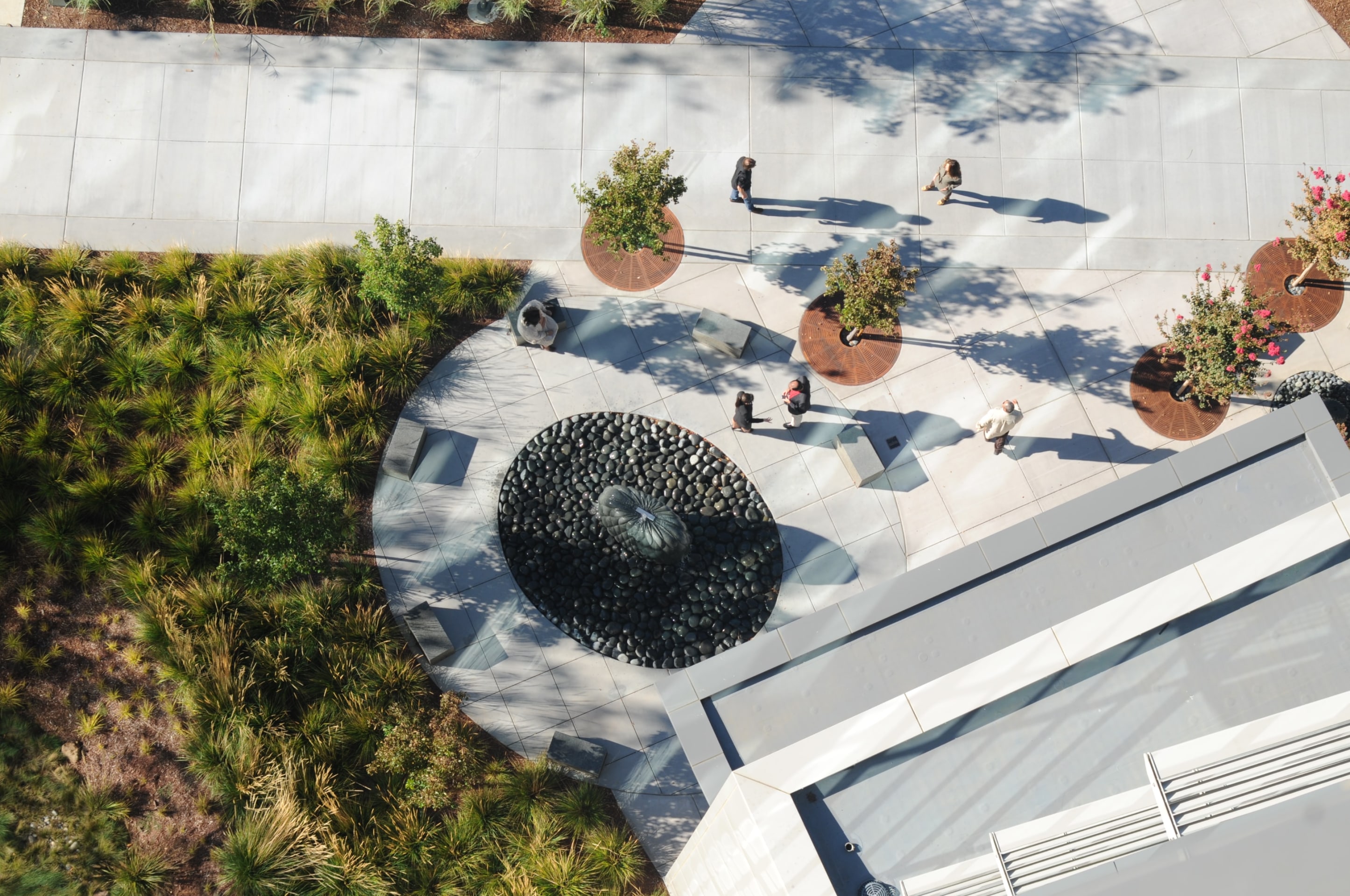 CHINESE PILLOW FOUNTAIN PLAZA