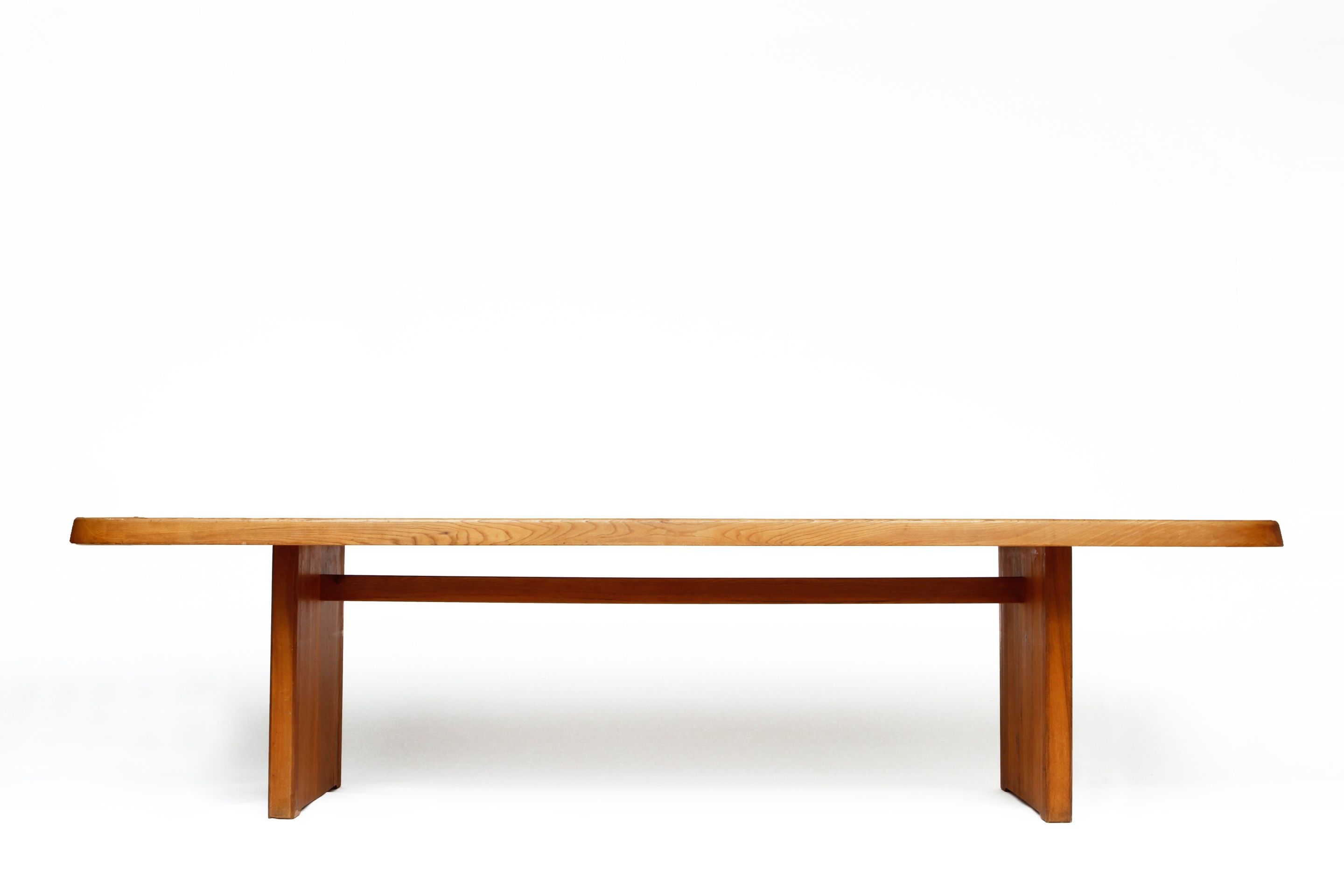 Pierre Chapo's &quot;T20B&quot; dining table straight eye-level view