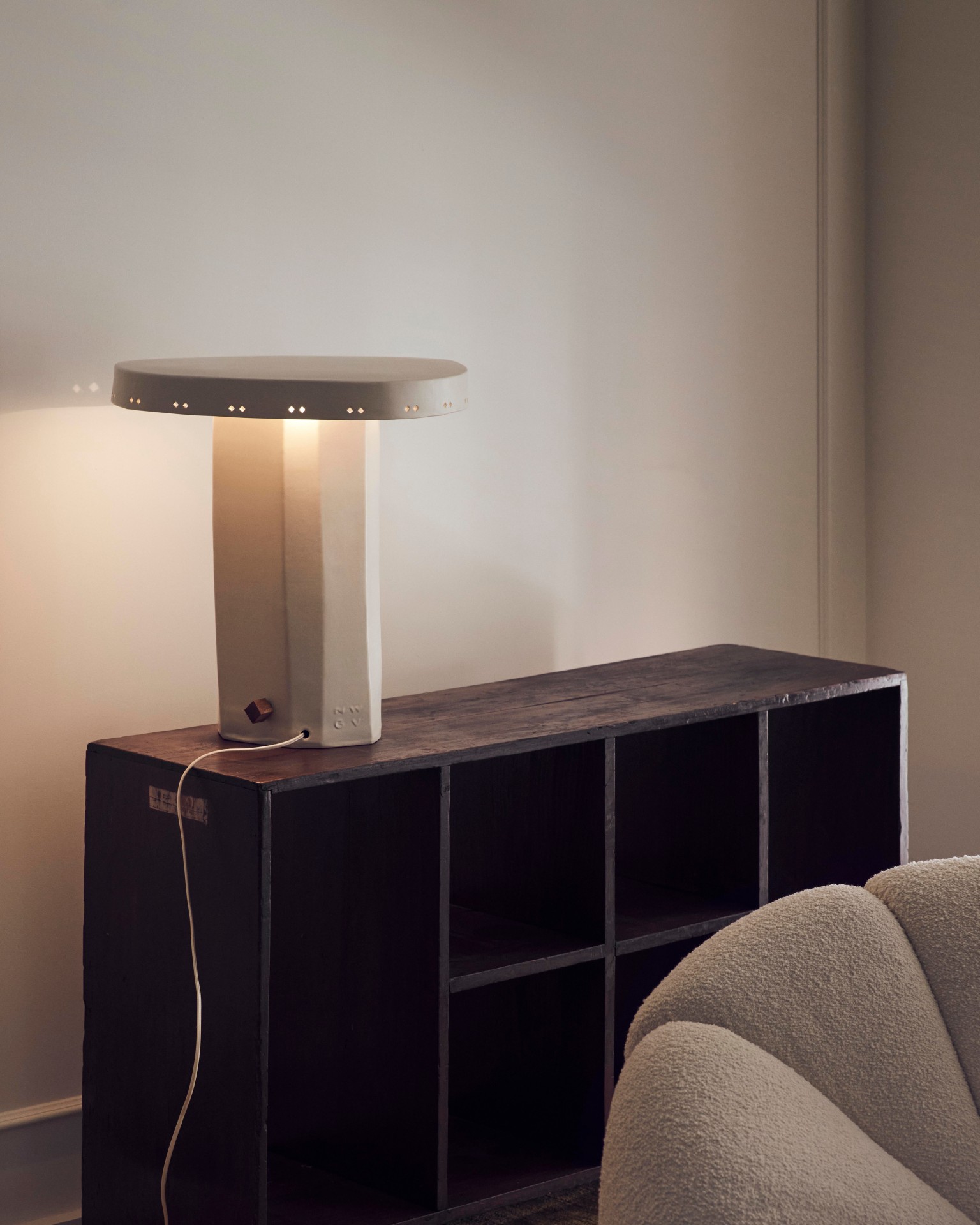 Studio Giancarlo Valle's plateau lamp, installation view