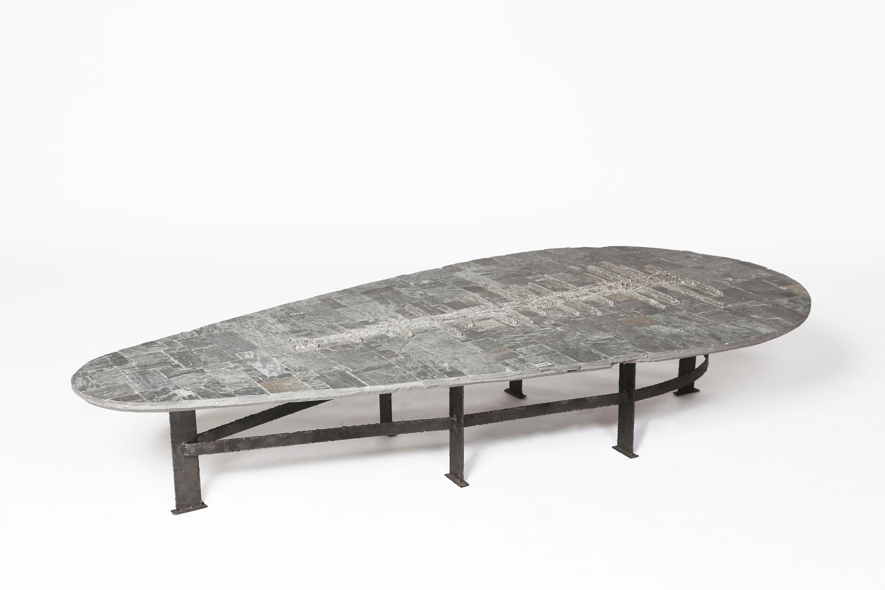 Pia Manu's coffee table diagonal view from above