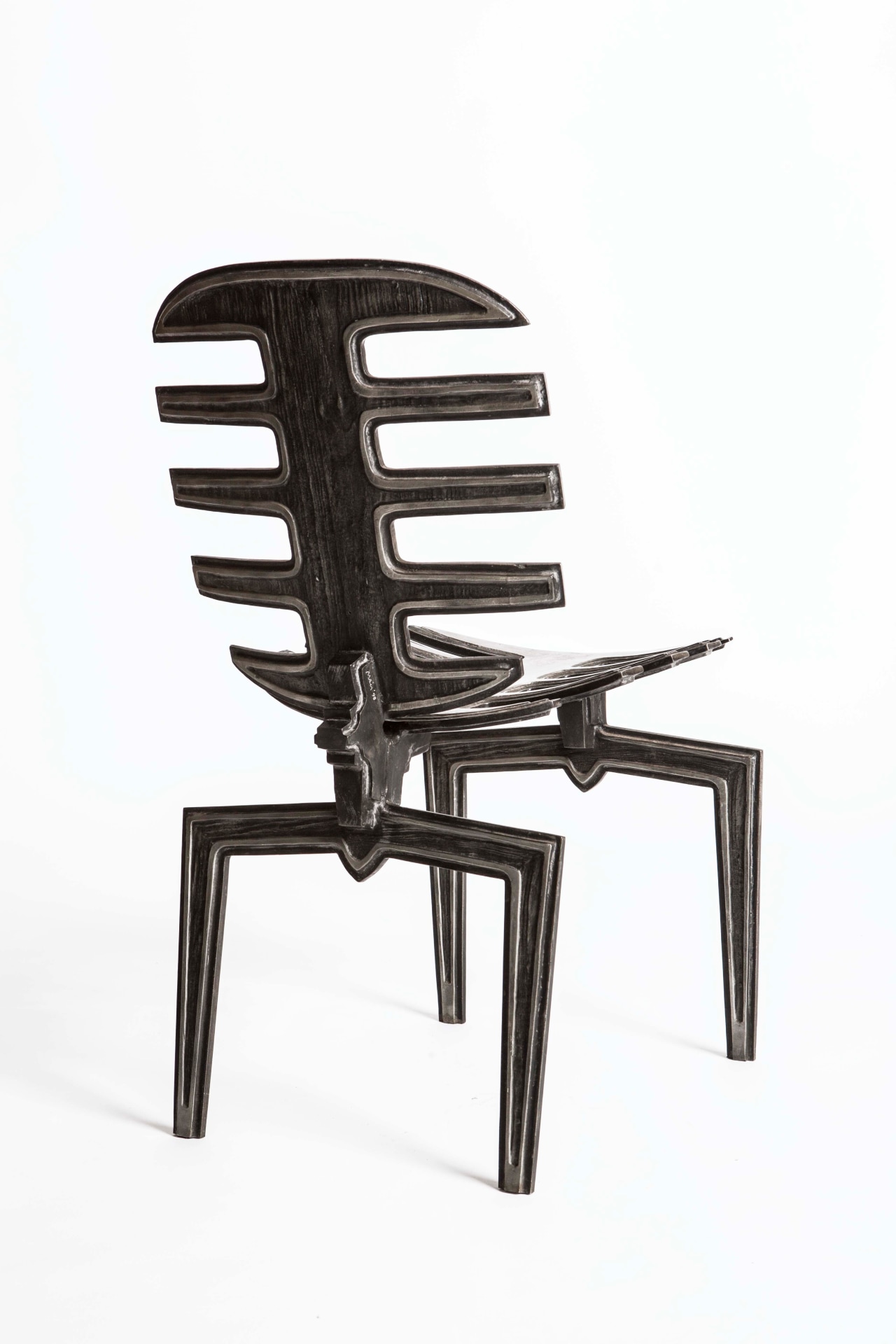 Terence Main's Frond chair 7 back diagonal view