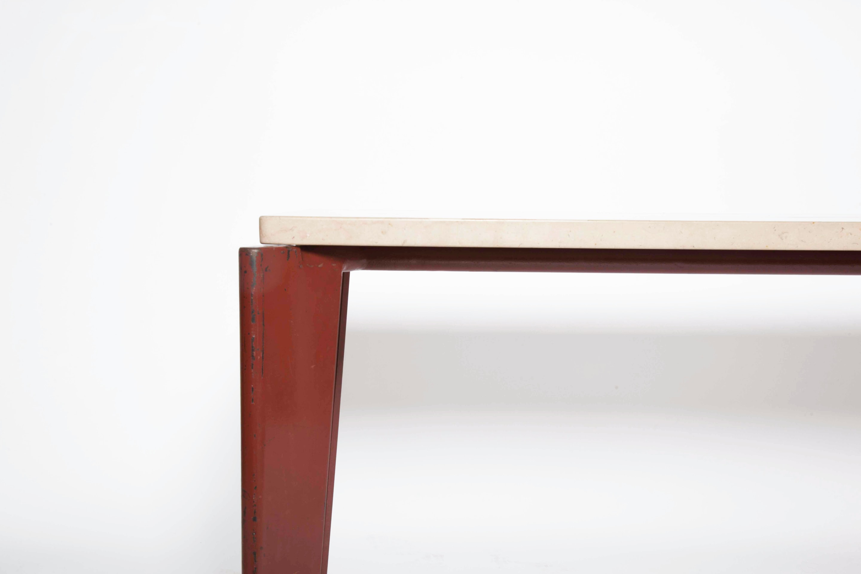 Jean Prouv&eacute;'s dining table, Flavigny Model, detailed view of leg